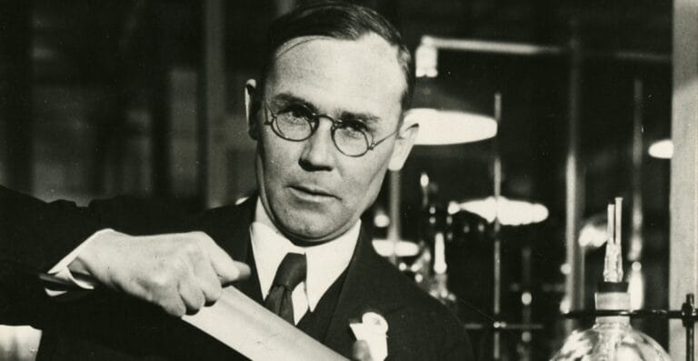 Wallace Carothers: Inventor of Nylon and Pioneer of Polyester