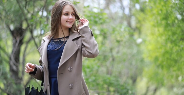 Topcoat Jackets: Stylish Outerwear for a Sharp Seasonal Look