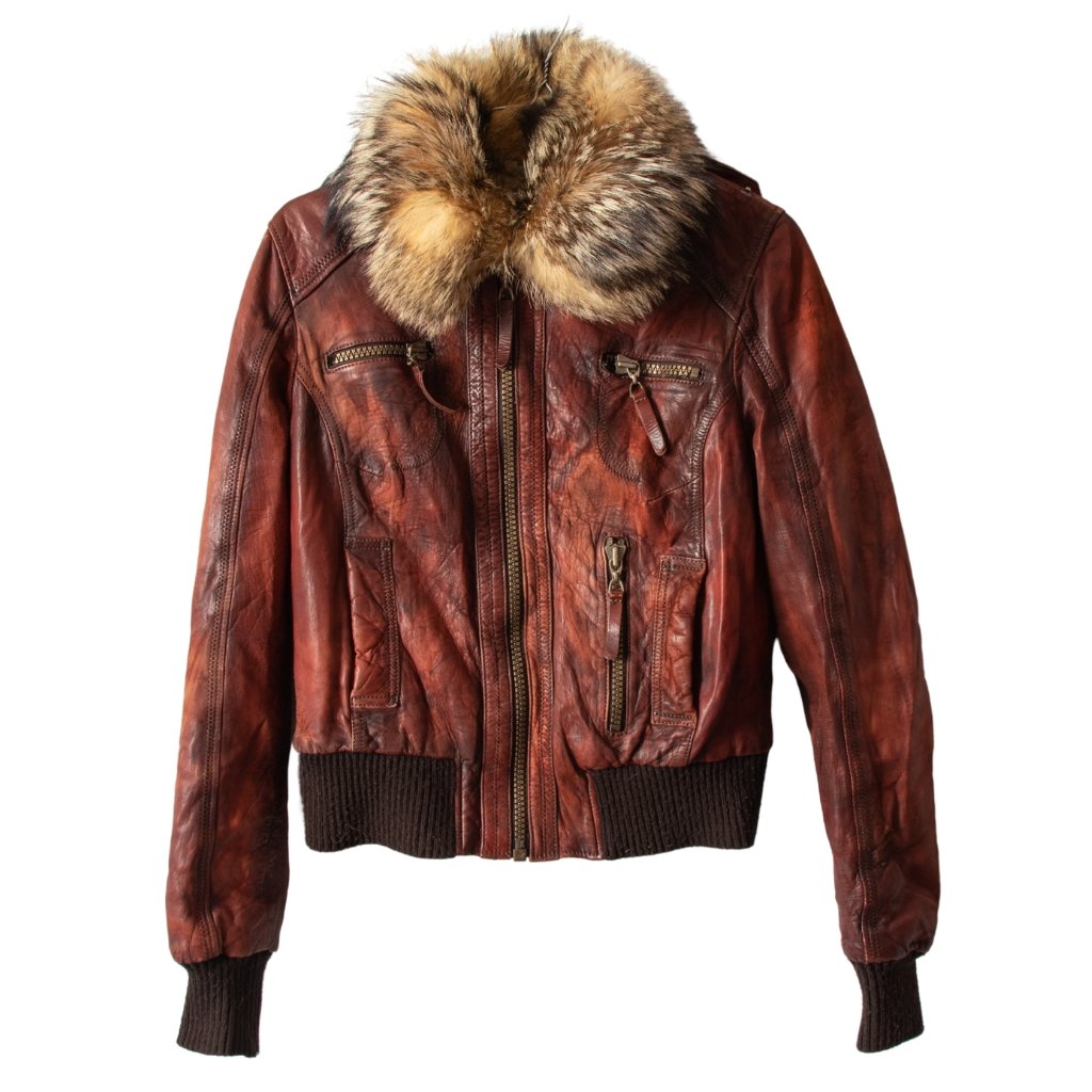  A vintage-style red-brown shearling leather bomber jacket with a large fur collar, zip pockets, and ribbed cuffs and hem.