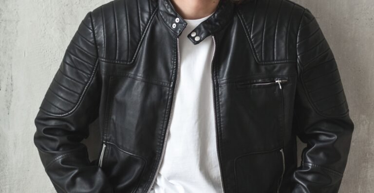 ZIP-Up Leather Jacket: Sleek Style with Everyday Comfort