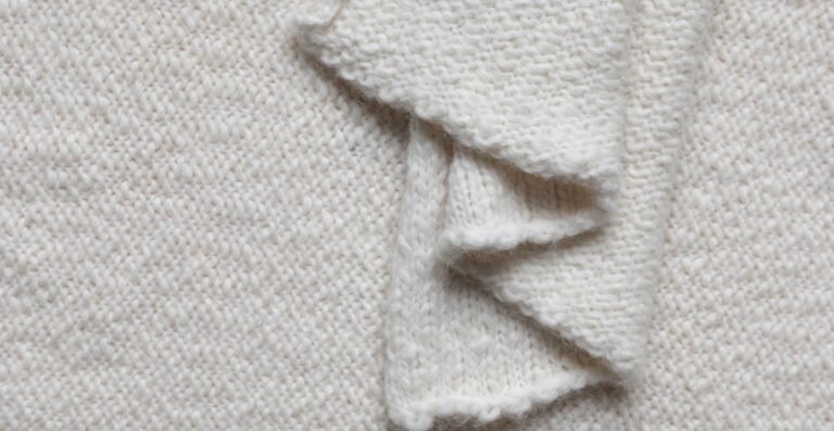 Benefits of Lightweight Recycled Cashmere Fabric
