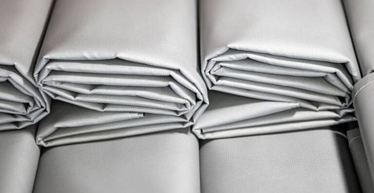 Frost Core Insulated Fabric: Ultimate Winter Warmth Solution