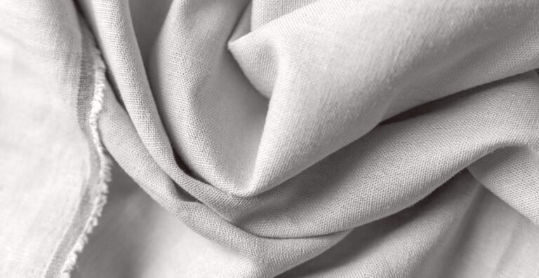 Recycled Cashmere Twill Fabric for Luxury Fashion