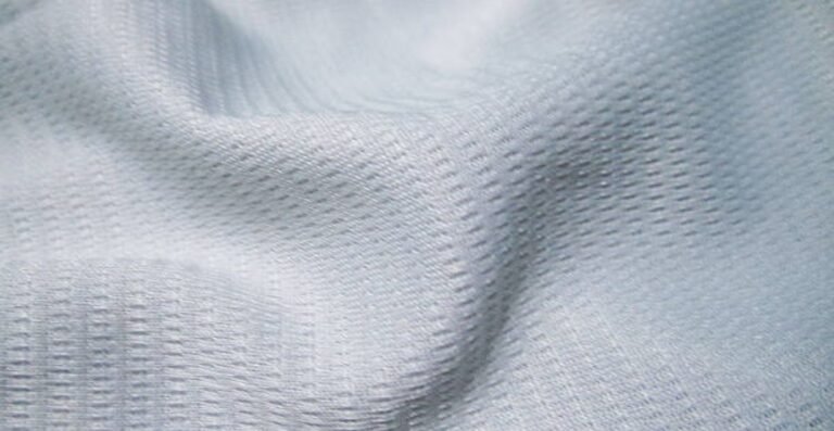 Ice Flow Athletic Fabric: Stay Cool During Intense Workouts