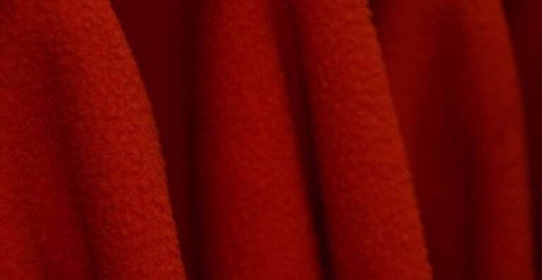 Arctic Pulse Activewear Fabric: Beat Heat, Boost Performance