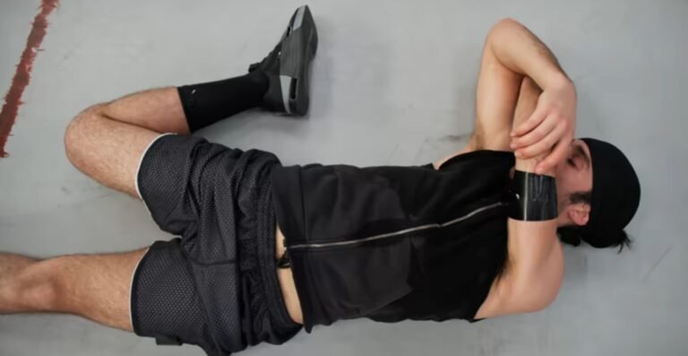 Kinetic Flow Athletic Fabric: Ultimate Comfort for Athletes