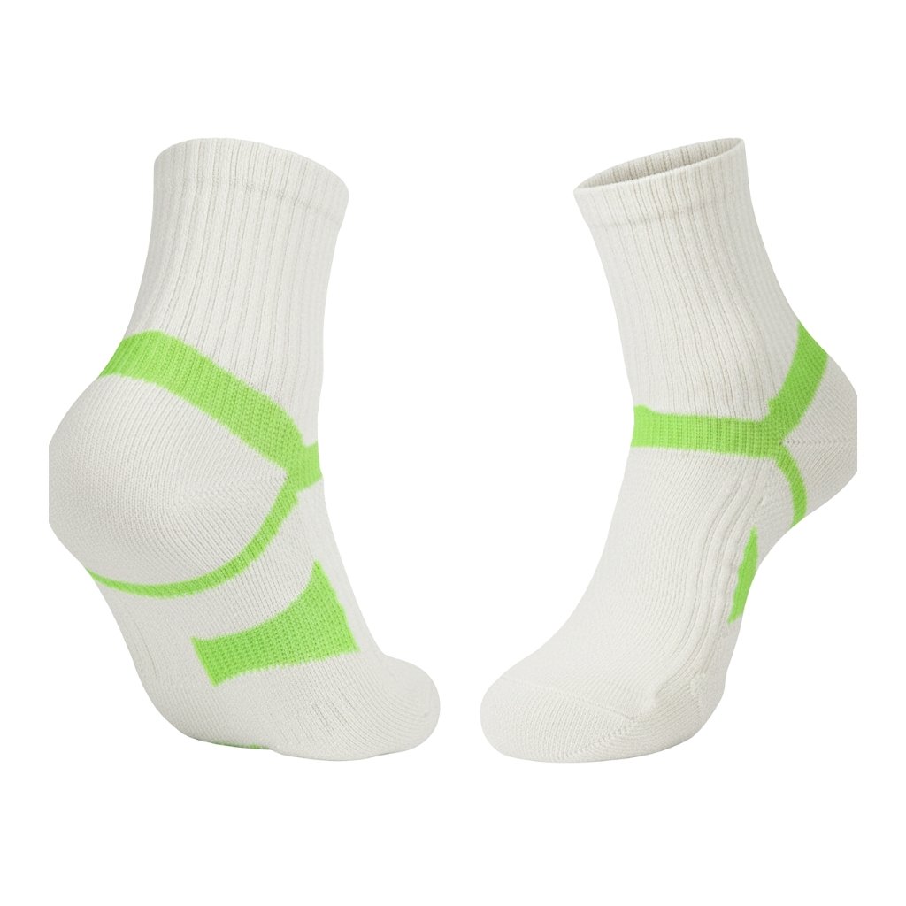 Badminton Socks (10) White badminton socks with green trim and a swoosh star pattern.
